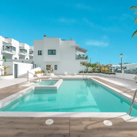 New Luxurious House With Rooftop Terrace And Pool * Nerja