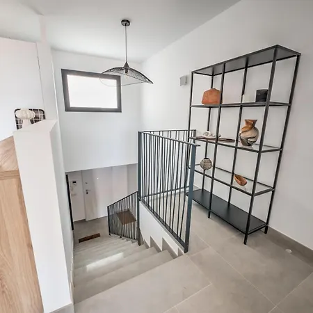 New Luxurious House With Rooftop Terrace And Pool Holiday home Nerja
